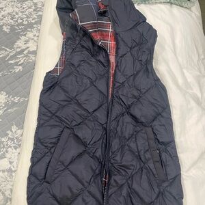 Lululemon reversible Navy Quilted Vest with Plaid Lining